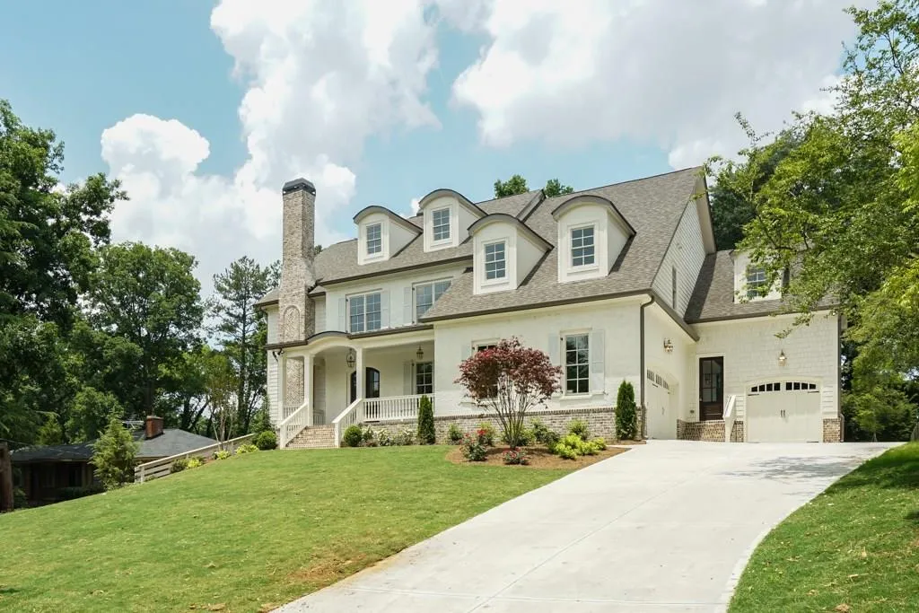 116 Hardeman Road, Atlanta, Georgia 30342, 6 Bedrooms Bedrooms, ,5 BathroomsBathrooms,Residential,Sold,116 Hardeman Road,5700653