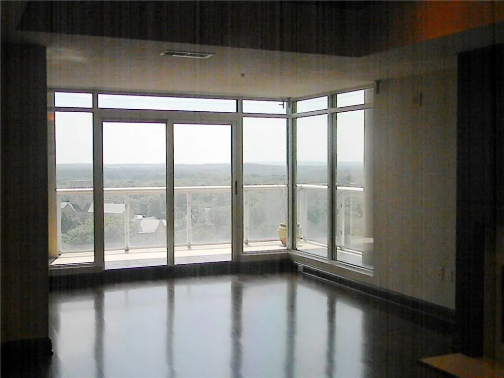 2881 Peachtree Road Unit 1805, Atlanta, Georgia 30305, 4 Bedrooms Bedrooms, ,2 BathroomsBathrooms,Residential,Sold,2881 Peachtree Road Unit 1805,5683358