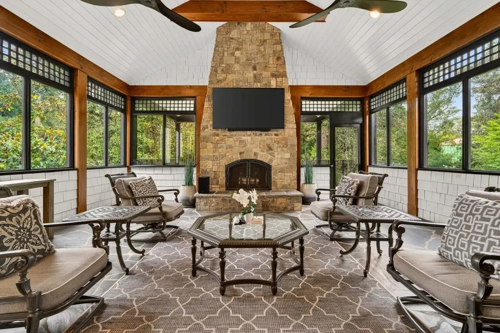 3303 Habersham Road Nw, Atlanta, Georgia 30305, 6 Bedrooms Bedrooms, ,5 BathroomsBathrooms,Residential,For Sale,3303 Habersham Road Nw,7638369