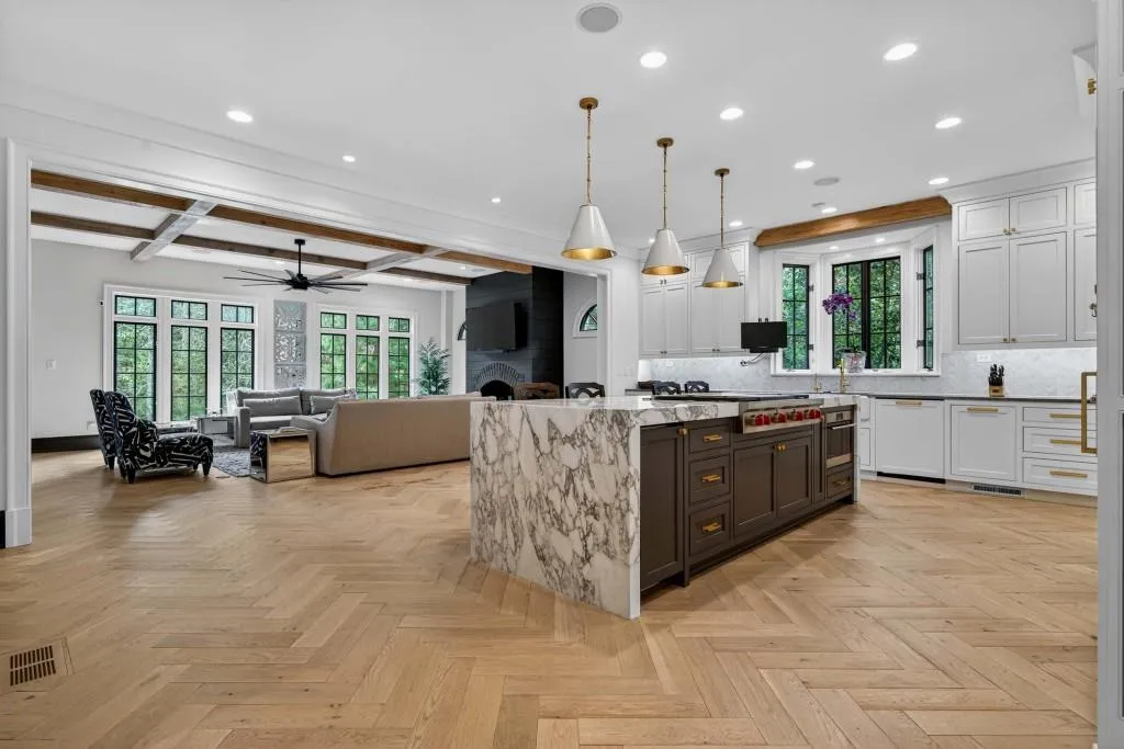 3303 Habersham Road Nw, Atlanta, Georgia 30305, 6 Bedrooms Bedrooms, ,5 BathroomsBathrooms,Residential,For Sale,3303 Habersham Road Nw,7638369