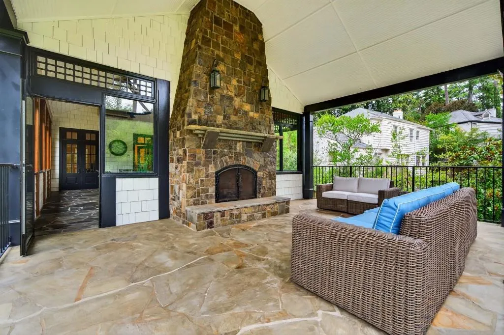 3303 Habersham Road Nw, Atlanta, Georgia 30305, 6 Bedrooms Bedrooms, ,5 BathroomsBathrooms,Residential,For Sale,3303 Habersham Road Nw,7638369