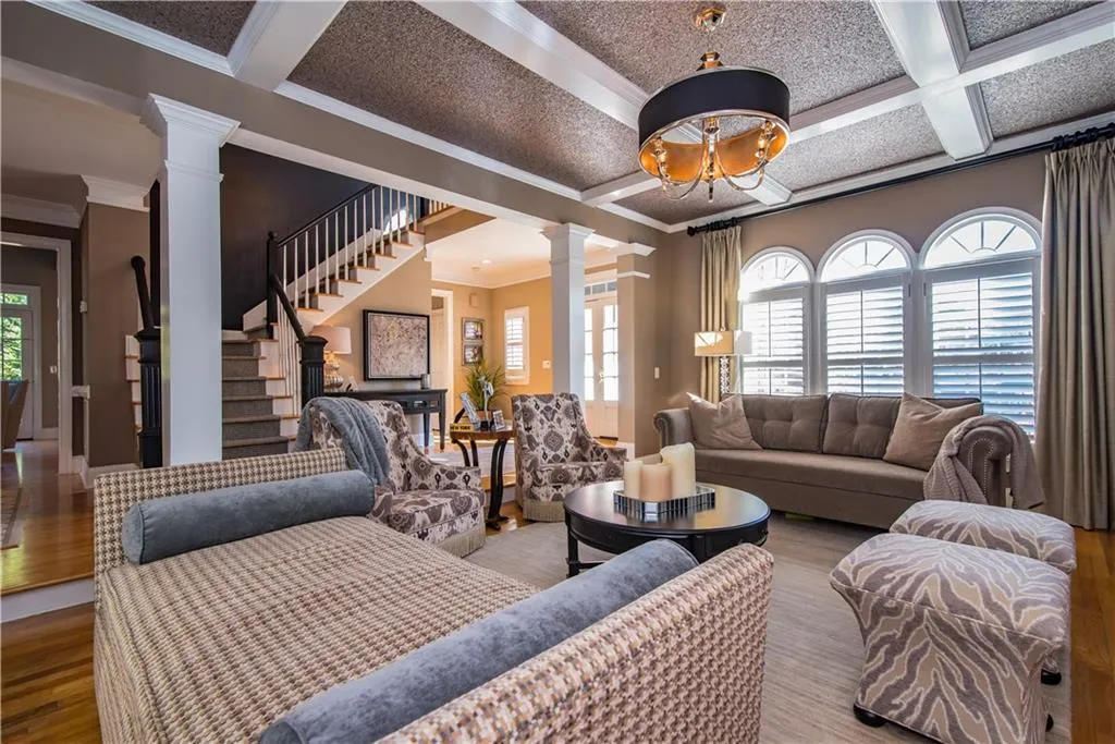 310 Hunting View Court, Atlanta, Georgia 30328, 5 Bedrooms Bedrooms, ,4 BathroomsBathrooms,Residential,Sold,310 Hunting View Court,5819520