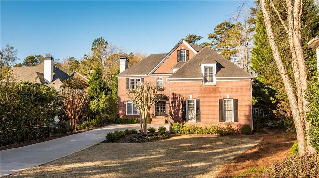 310 Hunting View Court, Atlanta, Georgia 30328, 5 Bedrooms Bedrooms, ,4 BathroomsBathrooms,Residential,Sold,310 Hunting View Court,5819520