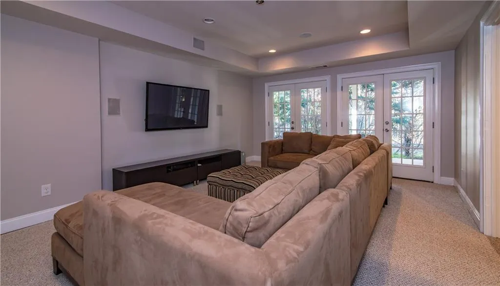 310 Hunting View Court, Atlanta, Georgia 30328, 5 Bedrooms Bedrooms, ,4 BathroomsBathrooms,Residential,Sold,310 Hunting View Court,5819520