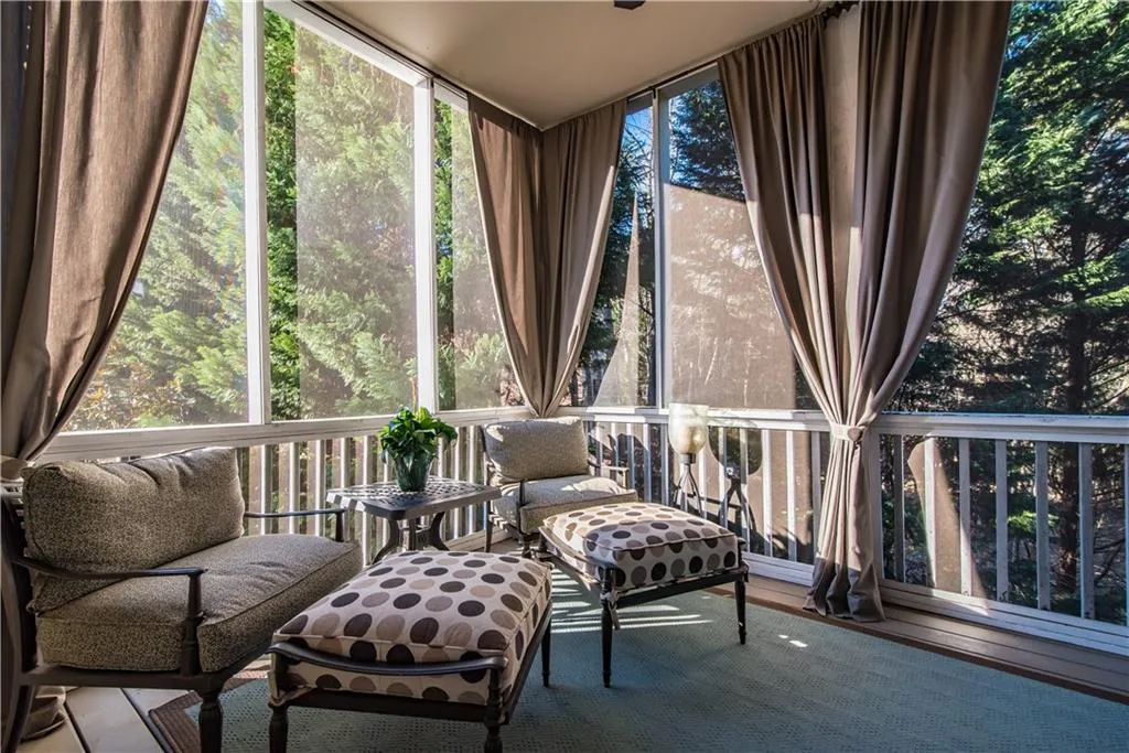 310 Hunting View Court, Atlanta, Georgia 30328, 5 Bedrooms Bedrooms, ,4 BathroomsBathrooms,Residential,Sold,310 Hunting View Court,5819520