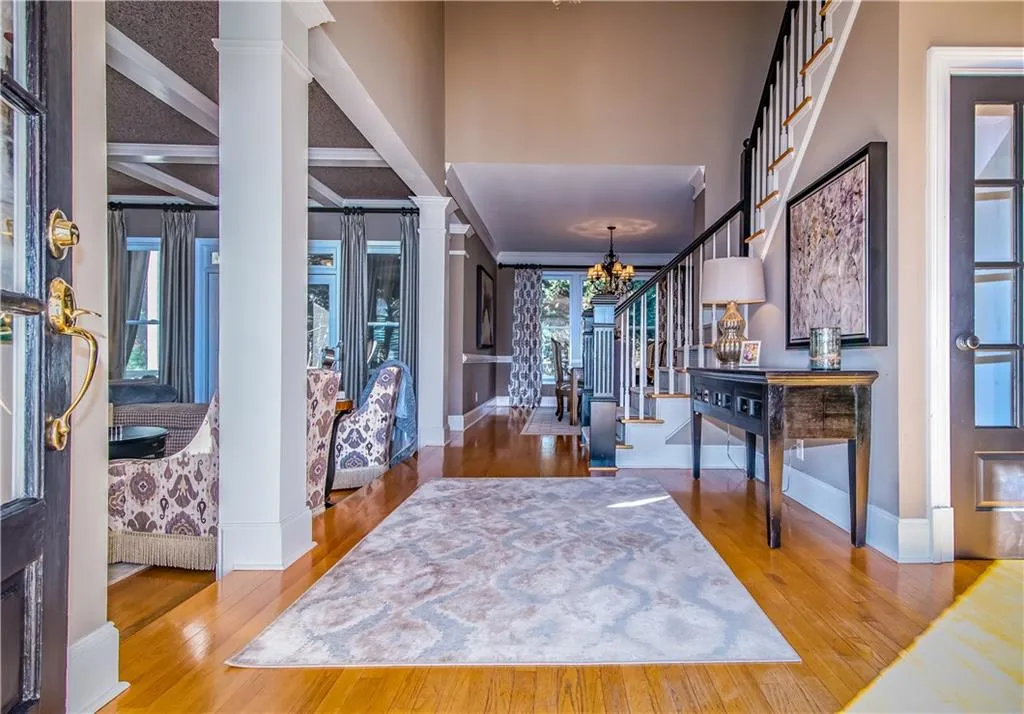 310 Hunting View Court, Atlanta, Georgia 30328, 5 Bedrooms Bedrooms, ,4 BathroomsBathrooms,Residential,Sold,310 Hunting View Court,5819520