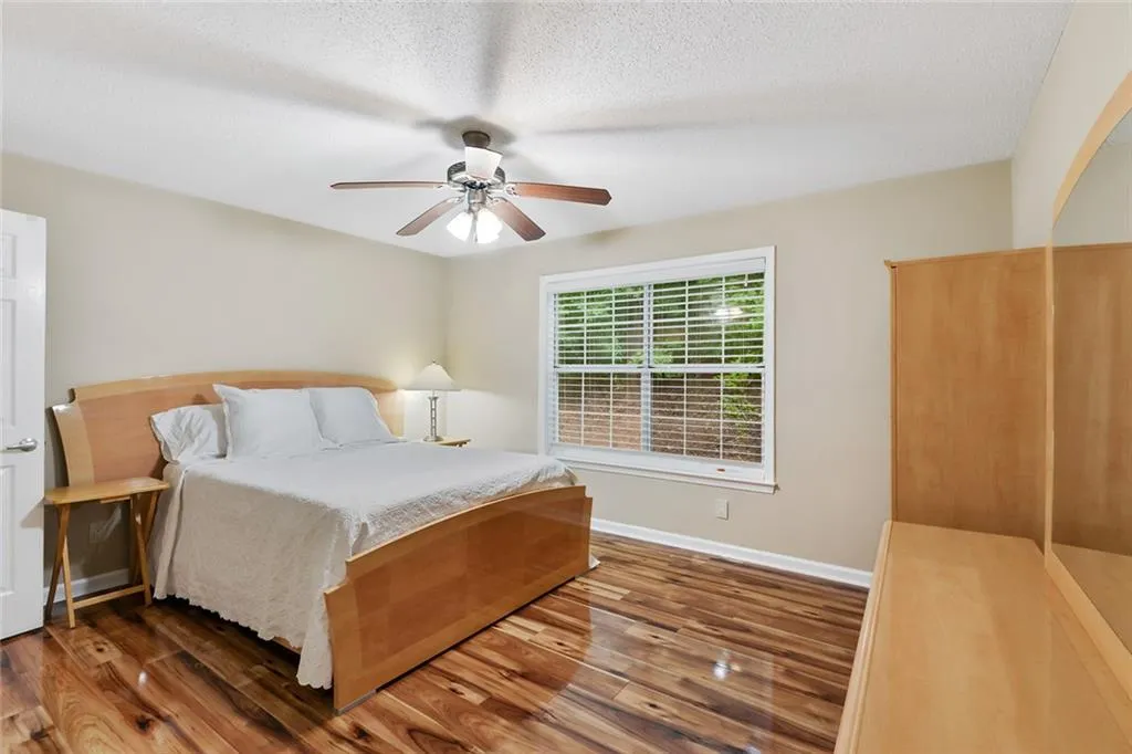4102 Santa Fe Parkway, Sandy Springs, Georgia 30350, 3 Bedrooms Bedrooms, ,2 BathroomsBathrooms,Residential,Sold,4102 Santa Fe Parkway,6027916