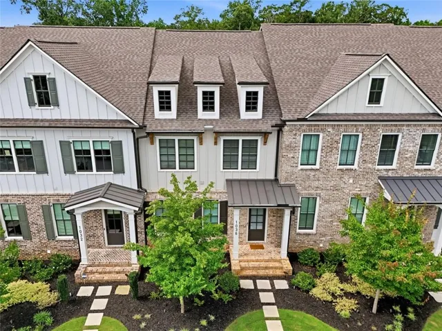 Welcome Home to 1036 Endeavour Court!