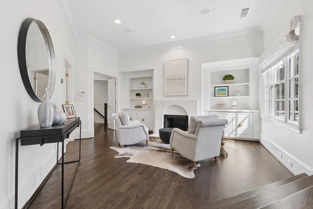 4583 Stella Drive, Atlanta, Georgia 30327, 6 Bedrooms Bedrooms, ,5 BathroomsBathrooms,Residential,For Sale,4583 Stella Drive,7738410