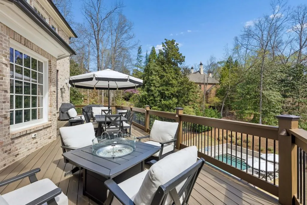 4583 Stella Drive, Atlanta, Georgia 30327, 6 Bedrooms Bedrooms, ,5 BathroomsBathrooms,Residential,For Sale,4583 Stella Drive,7738410