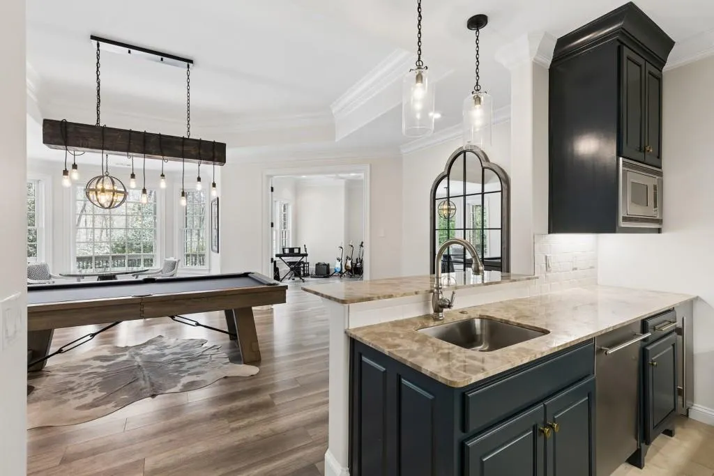 4583 Stella Drive, Atlanta, Georgia 30327, 6 Bedrooms Bedrooms, ,5 BathroomsBathrooms,Residential,For Sale,4583 Stella Drive,7738410