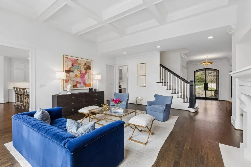 4583 Stella Drive, Atlanta, Georgia 30327, 6 Bedrooms Bedrooms, ,5 BathroomsBathrooms,Residential,For Sale,4583 Stella Drive,7738410