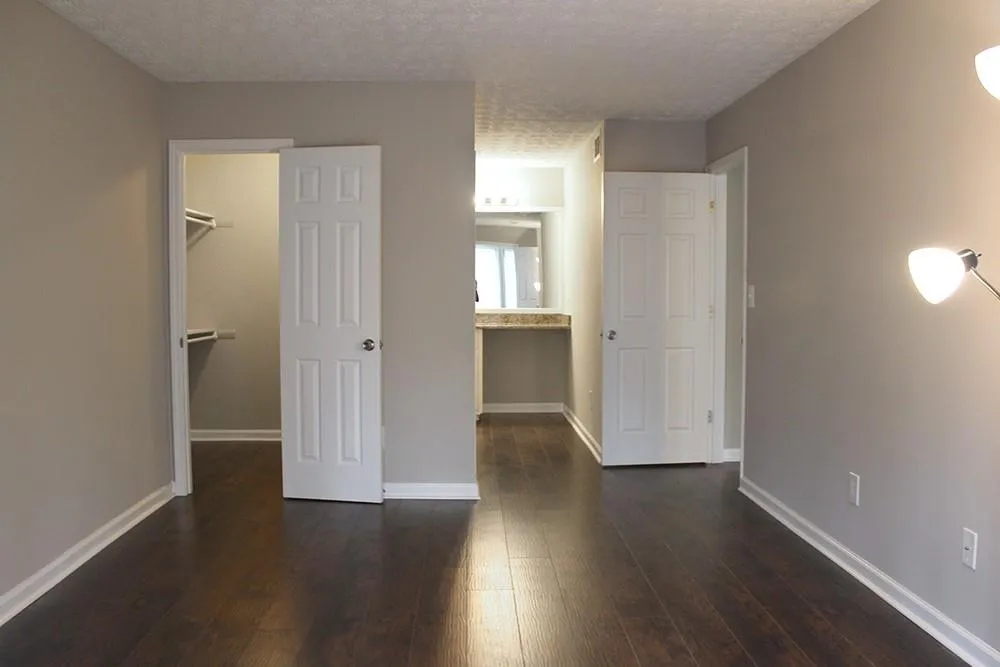 9400 Roberts Drive Unit 4b, Atlanta, Georgia 30350, 2 Bedrooms Bedrooms, ,2 BathroomsBathrooms,Residential,Sold,9400 Roberts Drive Unit 4b,6714238