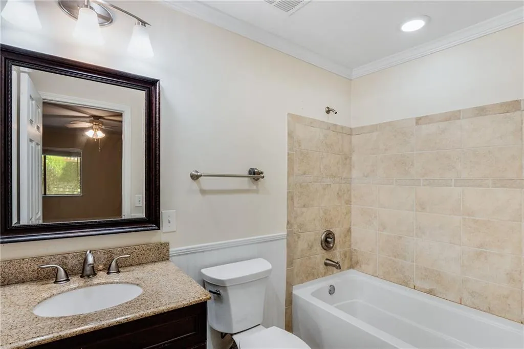 1104 Wingate Way, Sandy Springs, Georgia 30350, 2 Bedrooms Bedrooms, ,2 BathroomsBathrooms,Residential,Sold,1104 Wingate Way,7110774