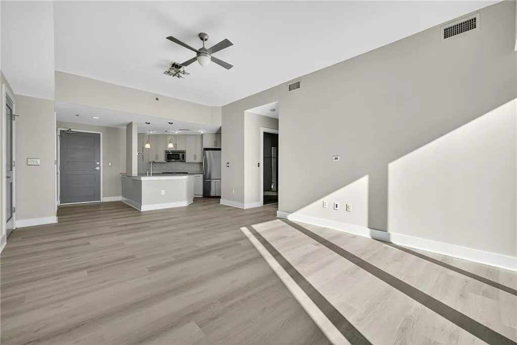 1100 Howell Mill Road Nw Unit 710, Atlanta, Georgia 30318, 2 Bedrooms Bedrooms, ,2 BathroomsBathrooms,Residential,For Sale,1100 Howell Mill Road Nw Unit 710,7667090