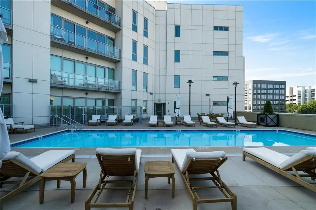 1100 Howell Mill Road Nw Unit 710, Atlanta, Georgia 30318, 2 Bedrooms Bedrooms, ,2 BathroomsBathrooms,Residential,For Sale,1100 Howell Mill Road Nw Unit 710,7667090