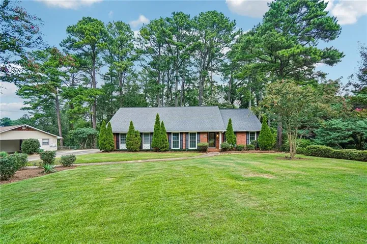 2615 Skyline Drive, Atlanta, Georgia 30337