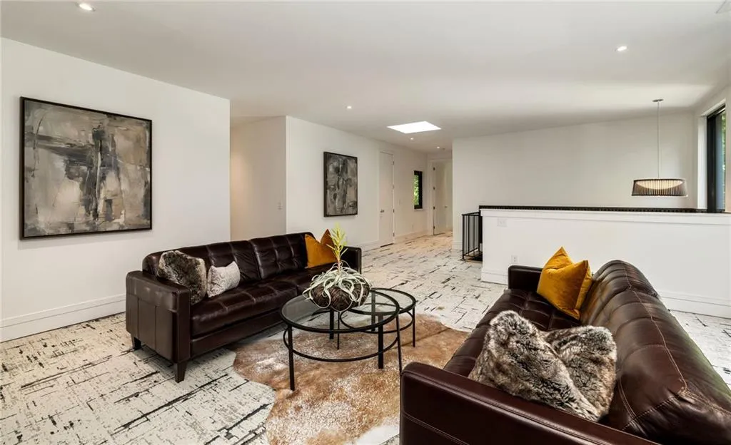 Upstairs Living Space