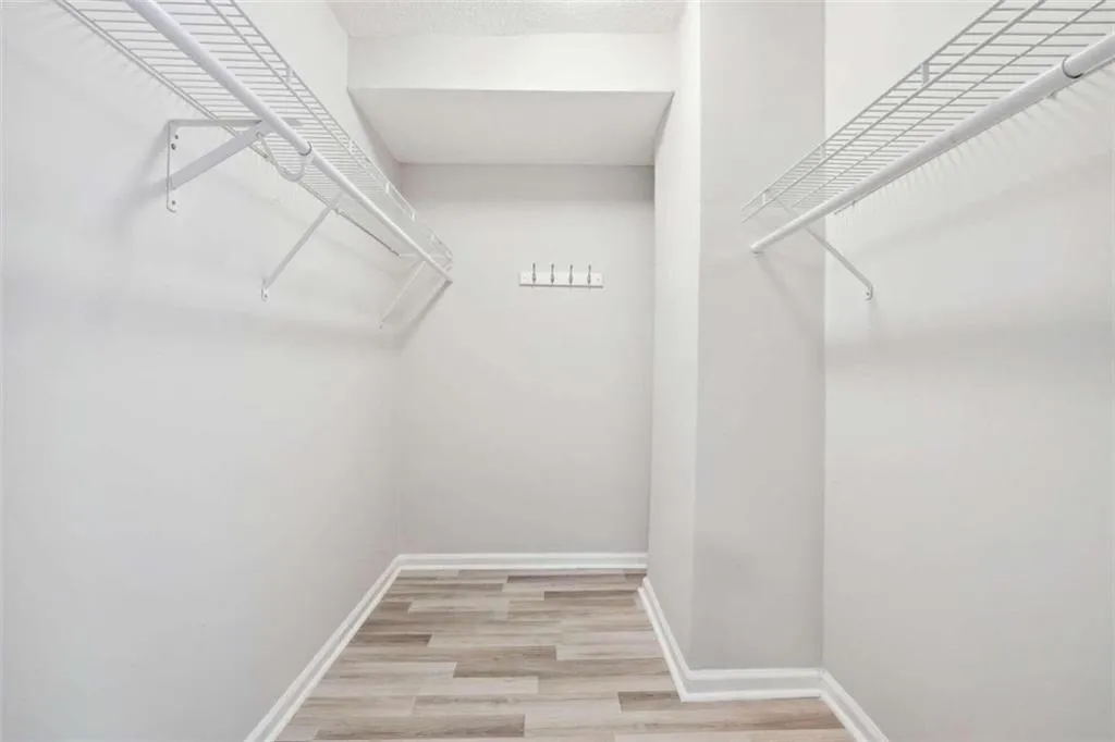 6851 Roswell Rd Road Unit H26, Sandy Springs, Georgia 30328, 2 Bedrooms Bedrooms, ,2 BathroomsBathrooms,Residential,Sold,6851 Roswell Rd Road Unit H26,7258601