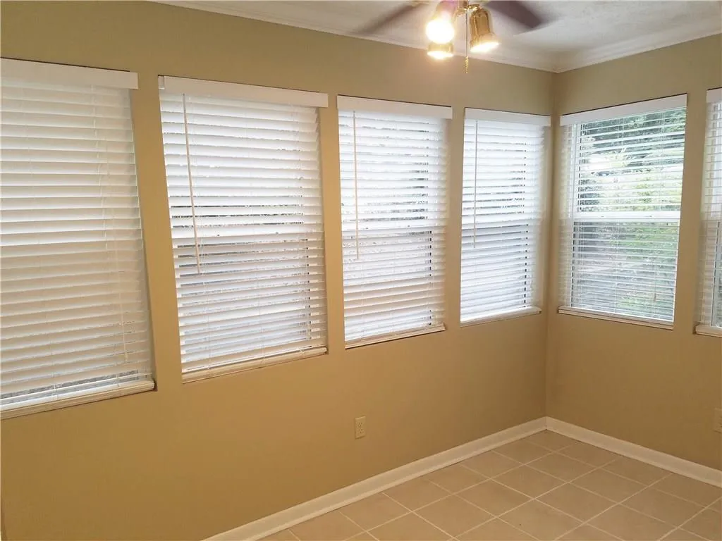 5147 Roswell Road Unit 3, Atlanta, Georgia 30342, 2 Bedrooms Bedrooms, ,1 BathroomBathrooms,Residential,Sold,5147 Roswell Road Unit 3,5744365