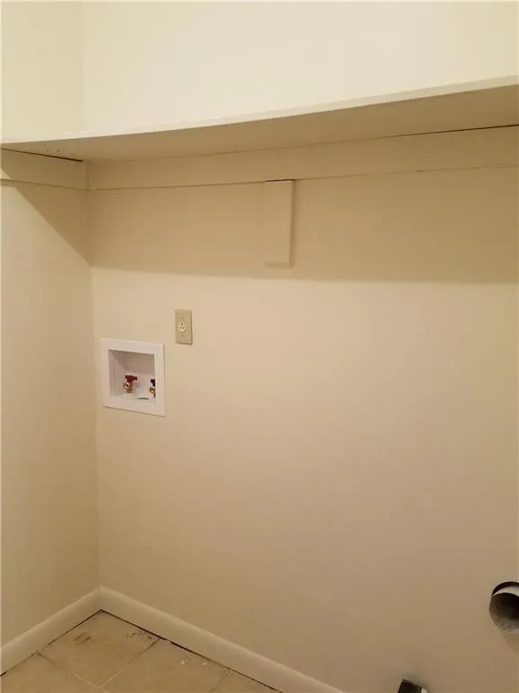 5147 Roswell Road Unit 3, Atlanta, Georgia 30342, 2 Bedrooms Bedrooms, ,1 BathroomBathrooms,Residential,Sold,5147 Roswell Road Unit 3,5744365