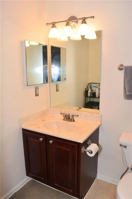 6900 Roswell Road Unit F11, Atlanta, Georgia 30328, 2 Bedrooms Bedrooms, ,2 BathroomsBathrooms,Residential,Sold,6900 Roswell Road Unit F11,6918224