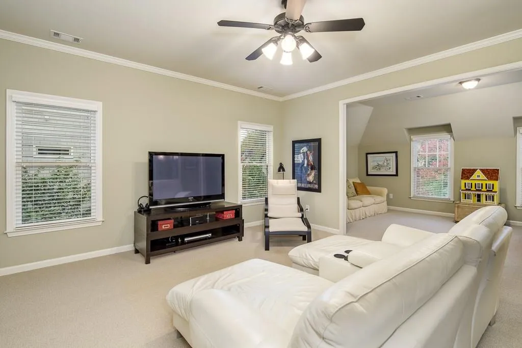 6377 Cotswold Lane, Sandy Springs, Georgia 30328, 5 Bedrooms Bedrooms, ,4 BathroomsBathrooms,Residential,Sold,6377 Cotswold Lane,6098347