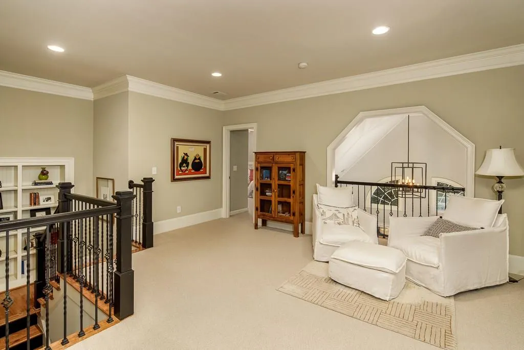 6377 Cotswold Lane, Sandy Springs, Georgia 30328, 5 Bedrooms Bedrooms, ,4 BathroomsBathrooms,Residential,Sold,6377 Cotswold Lane,6098347