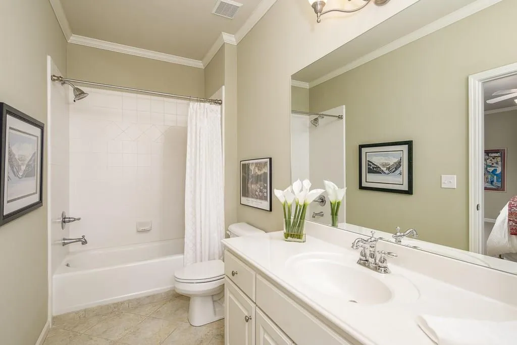 6377 Cotswold Lane, Sandy Springs, Georgia 30328, 5 Bedrooms Bedrooms, ,4 BathroomsBathrooms,Residential,Sold,6377 Cotswold Lane,6098347