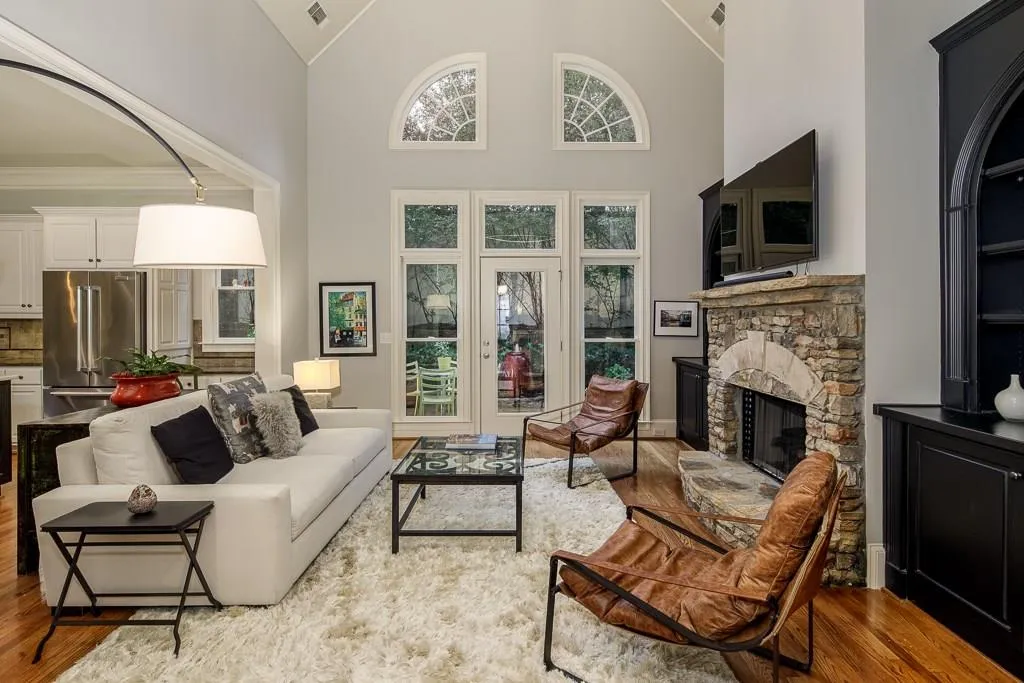 6377 Cotswold Lane, Sandy Springs, Georgia 30328, 5 Bedrooms Bedrooms, ,4 BathroomsBathrooms,Residential,Sold,6377 Cotswold Lane,6098347