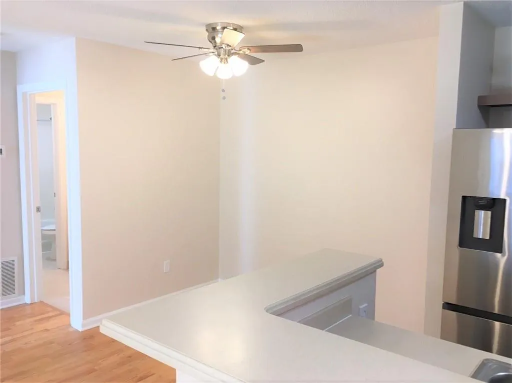 622 Granville Court Unit 622, Sandy Springs, Georgia 30328, 1 Bedroom Bedrooms, ,1 BathroomBathrooms,Residential,Sold,622 Granville Court Unit 622,6994329