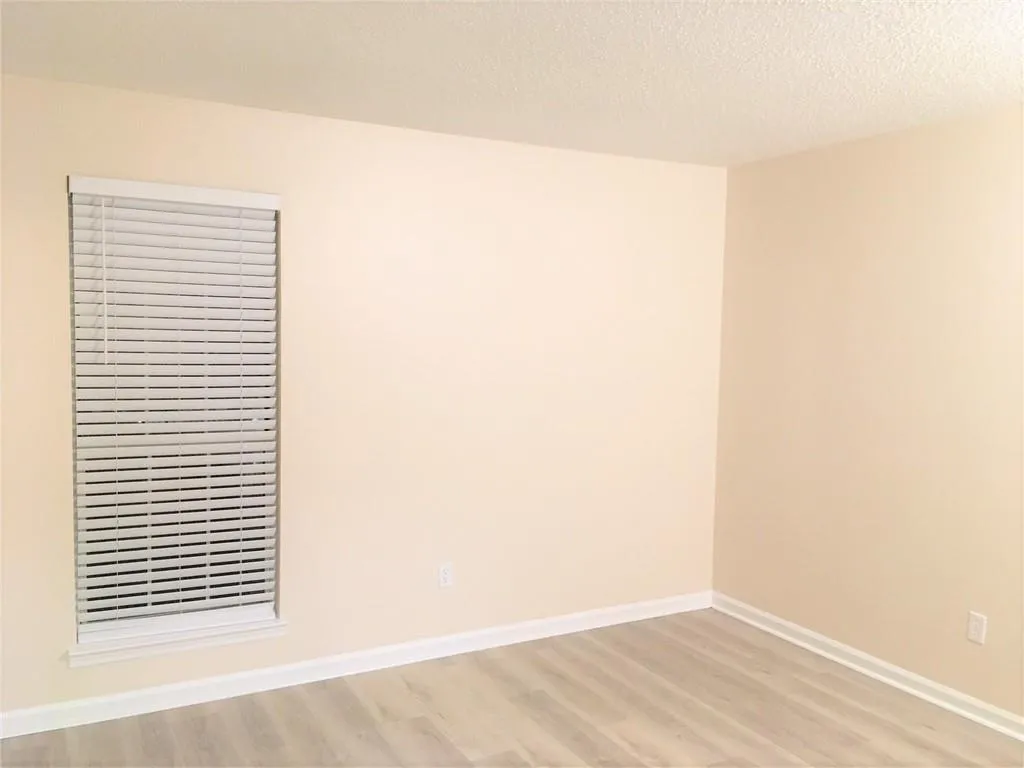 622 Granville Court Unit 622, Sandy Springs, Georgia 30328, 1 Bedroom Bedrooms, ,1 BathroomBathrooms,Residential,Sold,622 Granville Court Unit 622,6994329