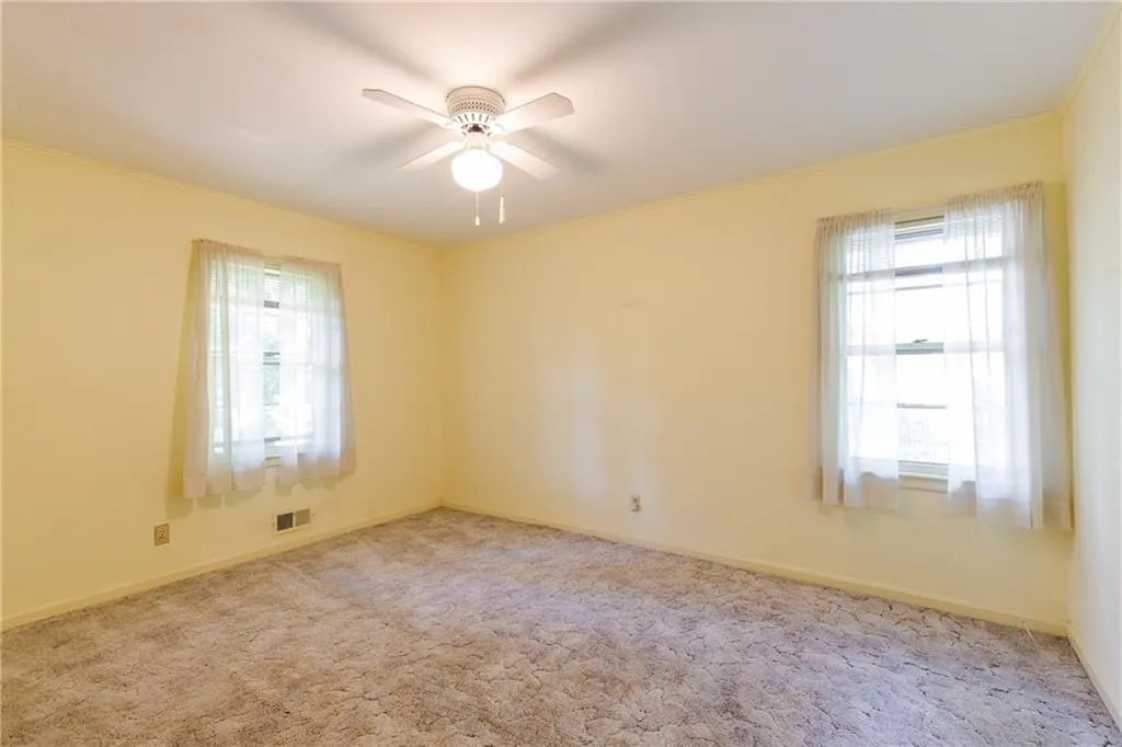 268 Underwood Drive, Atlanta, Georgia 30328, 4 Bedrooms Bedrooms, ,2 BathroomsBathrooms,Residential,Sold,268 Underwood Drive,5879245