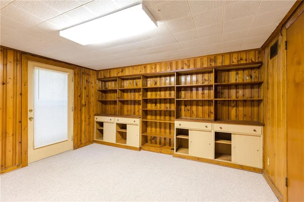 268 Underwood Drive, Atlanta, Georgia 30328, 4 Bedrooms Bedrooms, ,2 BathroomsBathrooms,Residential,Sold,268 Underwood Drive,5879245