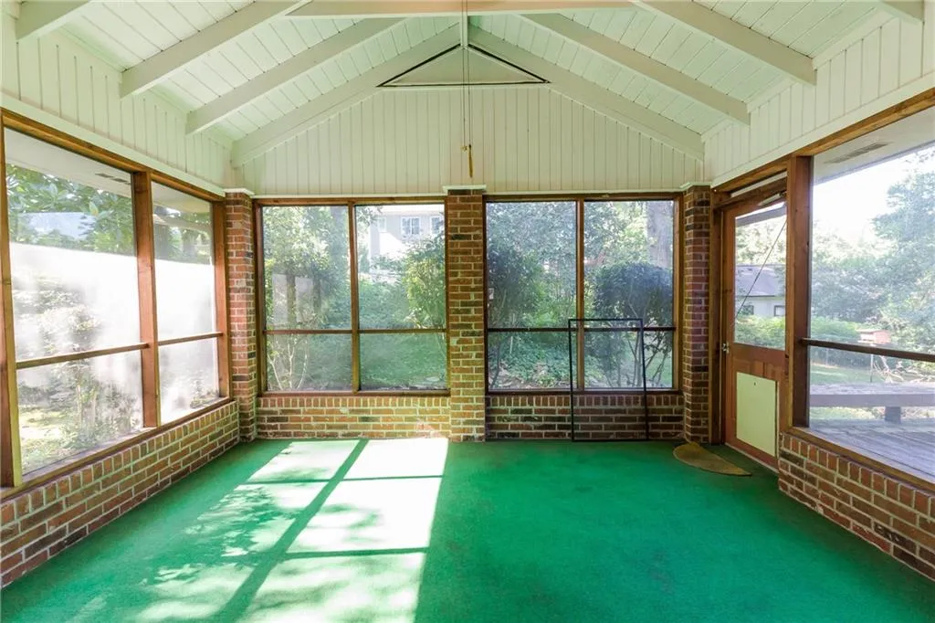 268 Underwood Drive, Atlanta, Georgia 30328, 4 Bedrooms Bedrooms, ,2 BathroomsBathrooms,Residential,Sold,268 Underwood Drive,5879245