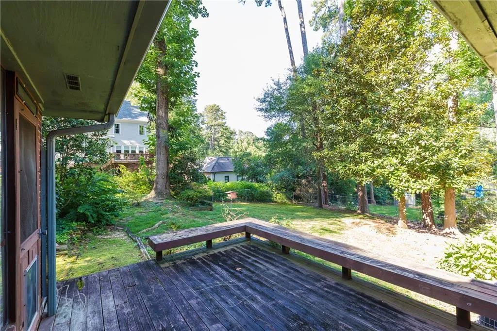 268 Underwood Drive, Atlanta, Georgia 30328, 4 Bedrooms Bedrooms, ,2 BathroomsBathrooms,Residential,Sold,268 Underwood Drive,5879245