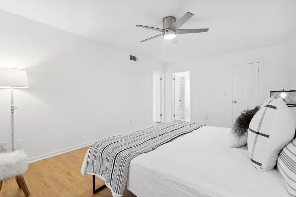 6851 Roswell Road Unit O-13, Atlanta, Georgia 30328, 4 Bedrooms Bedrooms, ,2 BathroomsBathrooms,Residential,Sold,6851 Roswell Road Unit O-13,7201291