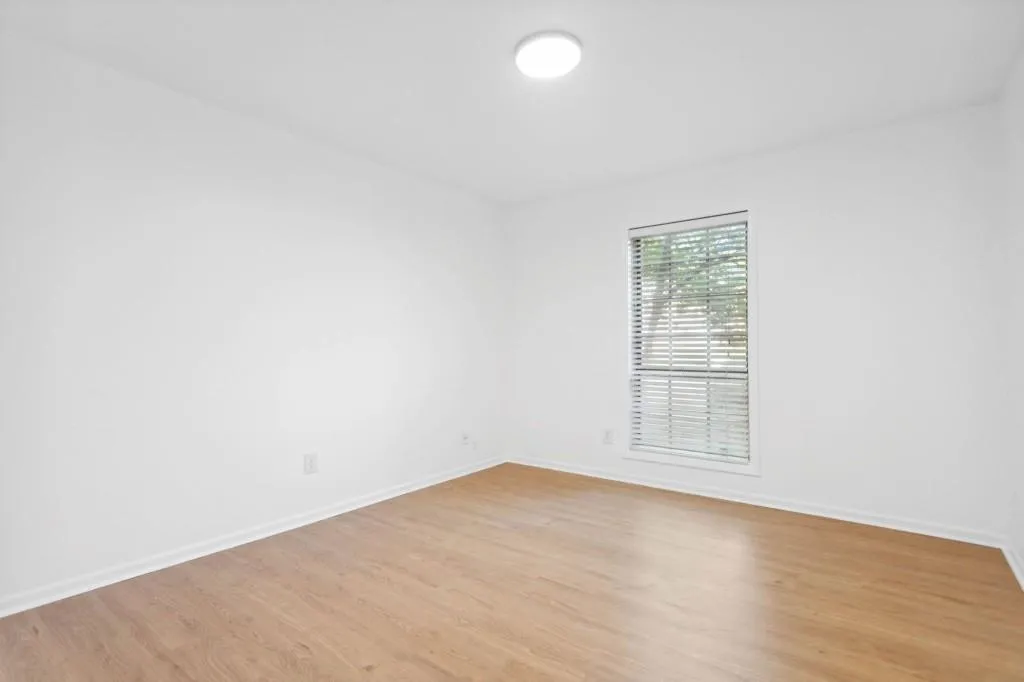 6851 Roswell Road Unit O-13, Atlanta, Georgia 30328, 4 Bedrooms Bedrooms, ,2 BathroomsBathrooms,Residential,Sold,6851 Roswell Road Unit O-13,7201291