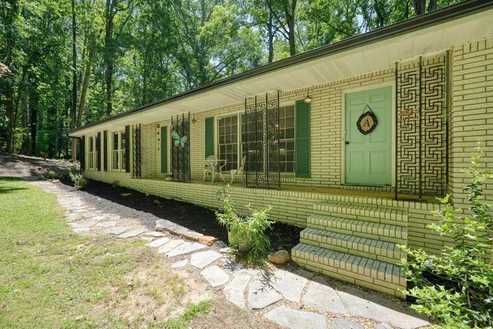 285 Hembredge Drive, Canton, Georgia 30115