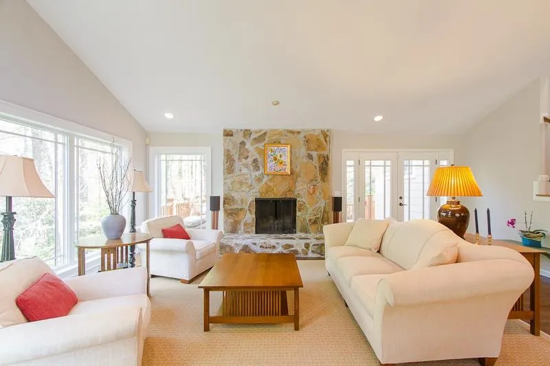 5485 E Idlewood Lane, Sandy Springs, Georgia 30327, 4 Bedrooms Bedrooms, ,3 BathroomsBathrooms,Residential,Sold,5485 E Idlewood Lane,5673322