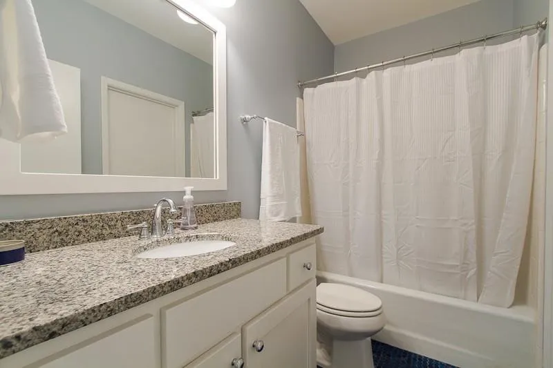 5485 E Idlewood Lane, Sandy Springs, Georgia 30327, 4 Bedrooms Bedrooms, ,3 BathroomsBathrooms,Residential,Sold,5485 E Idlewood Lane,5673322