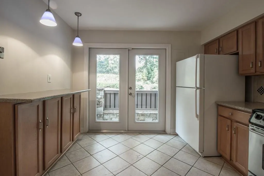 1210 Druid Knoll Drive Unit 1210, Brookhaven, Georgia 30319, 4 Bedrooms Bedrooms, ,3 BathroomsBathrooms,Residential,Sold,1210 Druid Knoll Drive Unit 1210,5773821