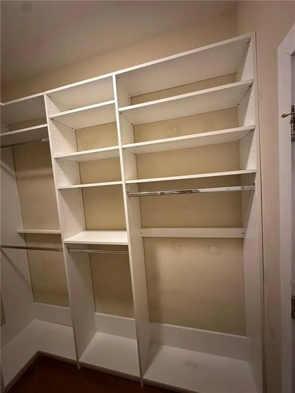 799 Hammond Drive Unit 409, Sandy Springs, Georgia 30328, 2 Bedrooms Bedrooms, ,2 BathroomsBathrooms,Residential,For Sale,799 Hammond Drive Unit 409,7732694