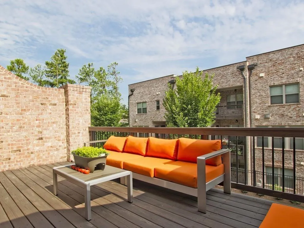 60 Yorkshire Place, Atlanta, Georgia 30328, 3 Bedrooms Bedrooms, ,3 BathroomsBathrooms,Residential,Sold,60 Yorkshire Place,6763349