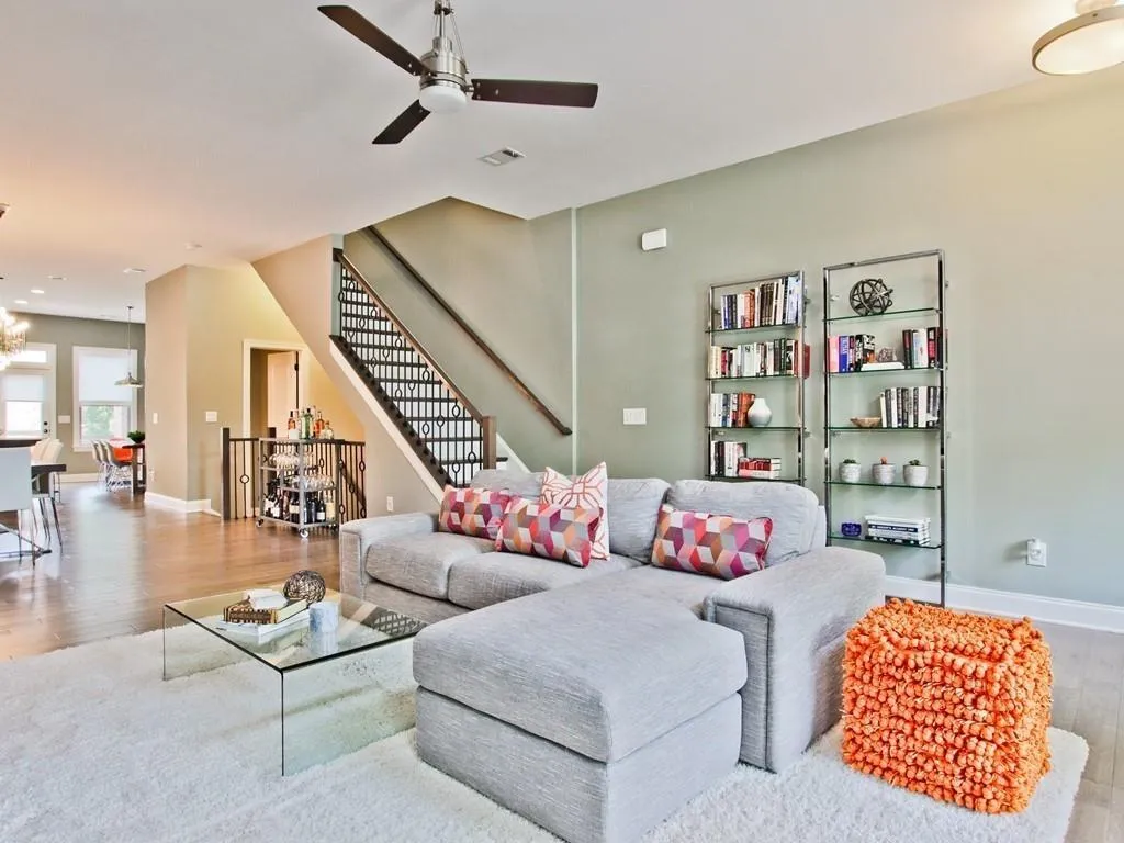 60 Yorkshire Place, Atlanta, Georgia 30328, 3 Bedrooms Bedrooms, ,3 BathroomsBathrooms,Residential,Sold,60 Yorkshire Place,6763349