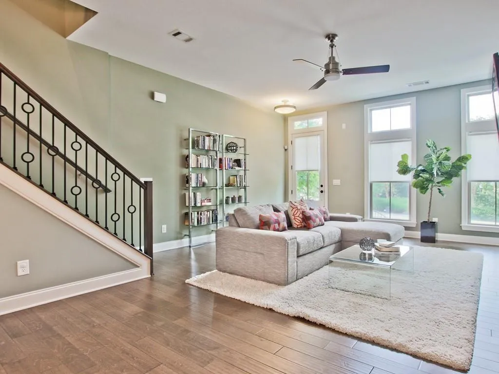 60 Yorkshire Place, Atlanta, Georgia 30328, 3 Bedrooms Bedrooms, ,3 BathroomsBathrooms,Residential,Sold,60 Yorkshire Place,6763349