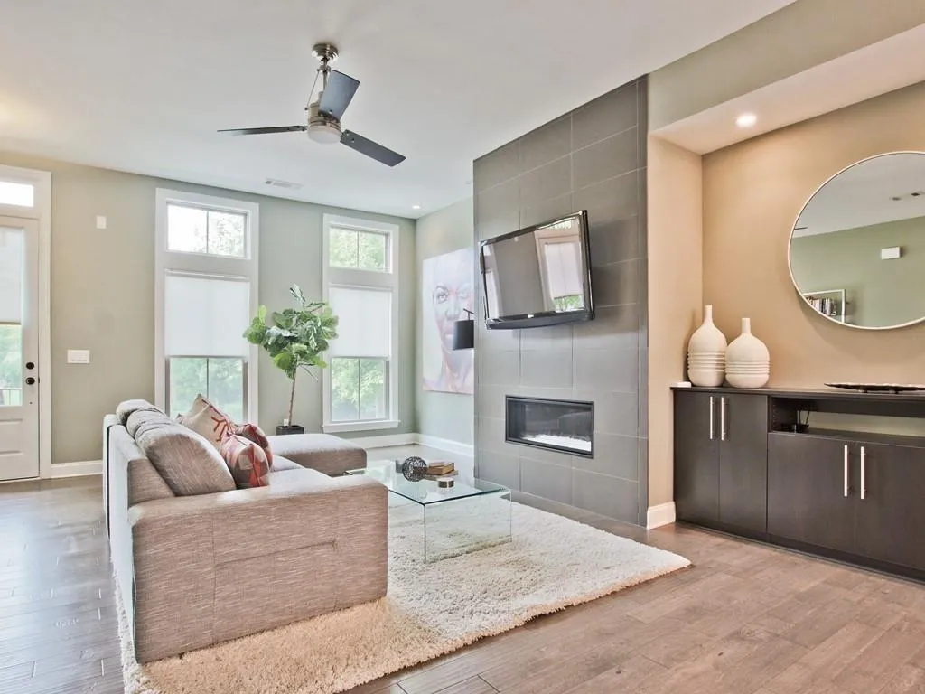 60 Yorkshire Place, Atlanta, Georgia 30328, 3 Bedrooms Bedrooms, ,3 BathroomsBathrooms,Residential,Sold,60 Yorkshire Place,6763349
