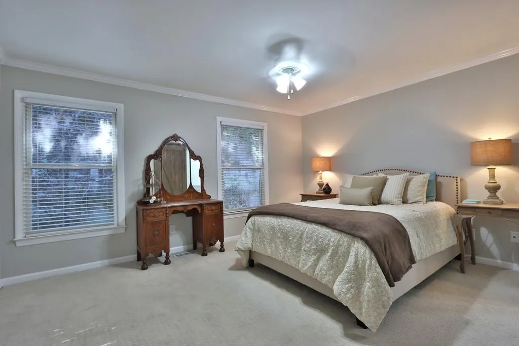 7500 Roswell Road Unit 87, Sandy Springs, Georgia 30350, 2 Bedrooms Bedrooms, ,2 BathroomsBathrooms,Residential,Sold,7500 Roswell Road Unit 87,6647773