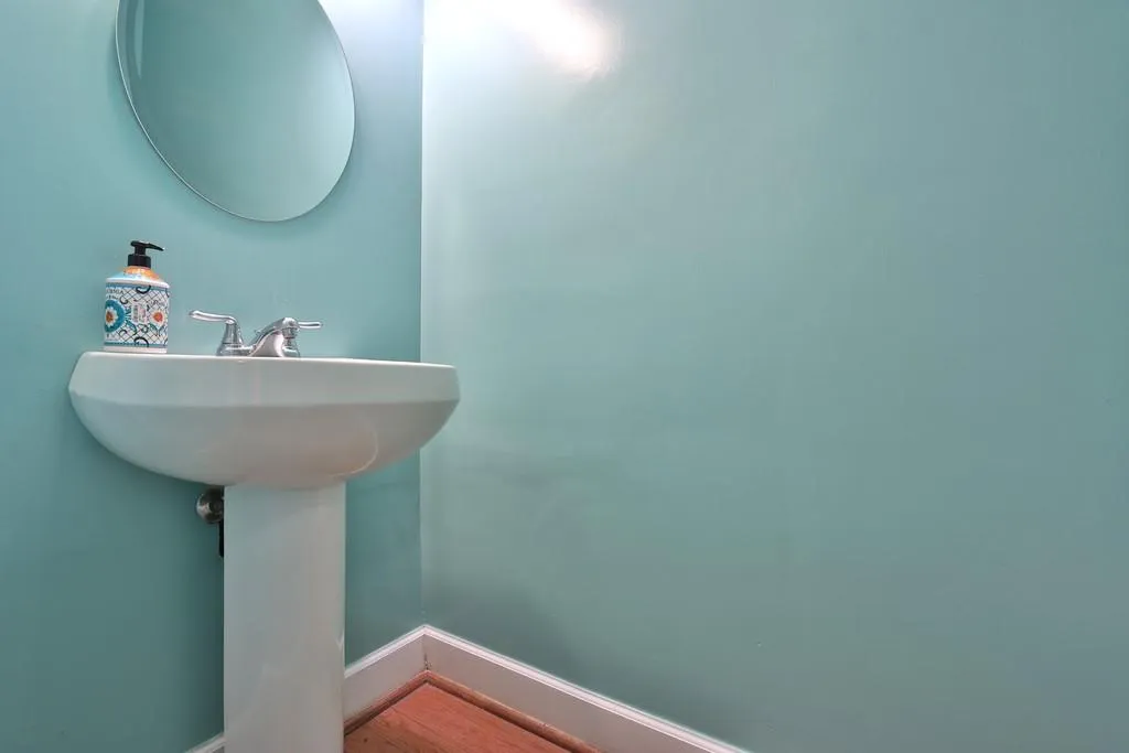 7500 Roswell Road Unit 87, Sandy Springs, Georgia 30350, 2 Bedrooms Bedrooms, ,2 BathroomsBathrooms,Residential,Sold,7500 Roswell Road Unit 87,6647773