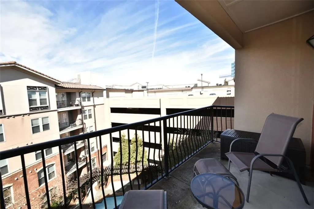 901 Abernathy Road Unit 6040, Atlanta, Georgia 30328, 2 Bedrooms Bedrooms, ,2 BathroomsBathrooms,Residential,Sold,901 Abernathy Road Unit 6040,5648196